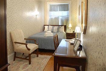 Beacon Inn 1087 Brookline Buitenkant foto